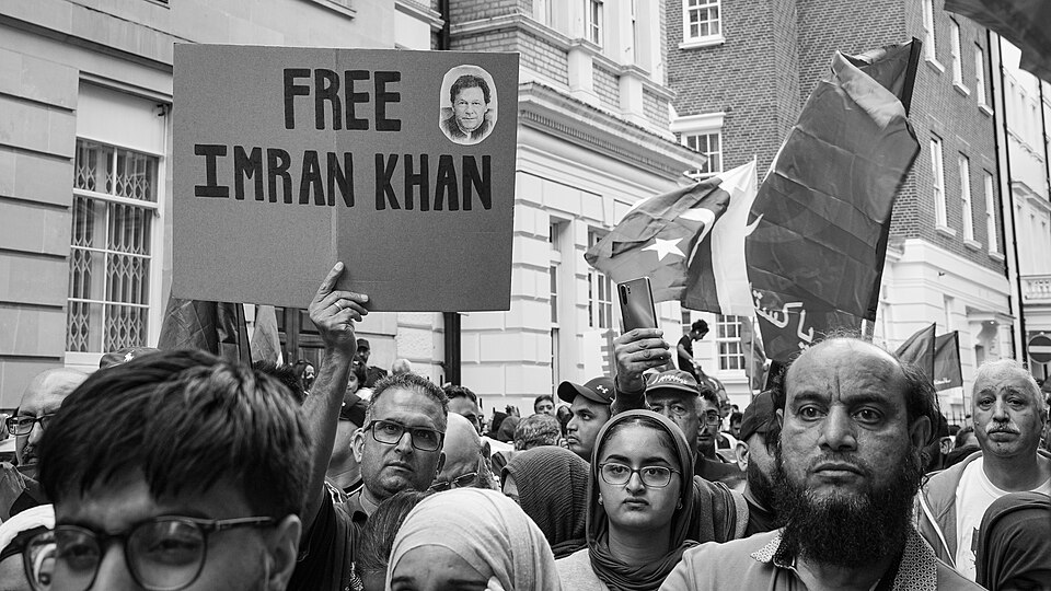 Imran Khan's Prison Ordeal Casts Shadow Over Pakistan Cricket's Glorious Past